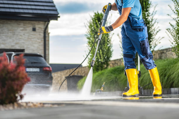 Best Parking Lot and Garage Cleaning  in Ashtabula, OH